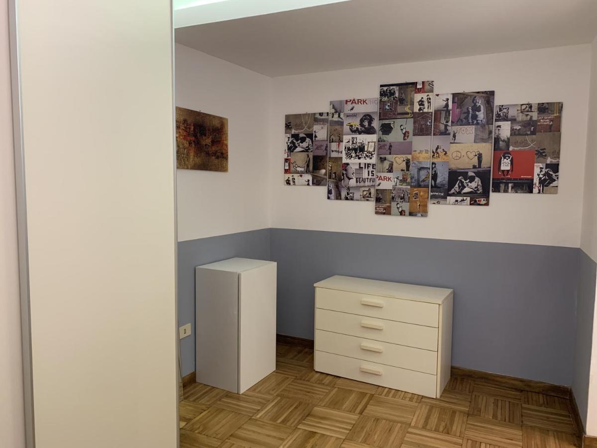 B&S Domus Colosseo Rzym Zewnętrze zdjęcie