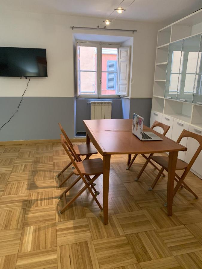 B&S Domus Colosseo Rzym Zewnętrze zdjęcie
